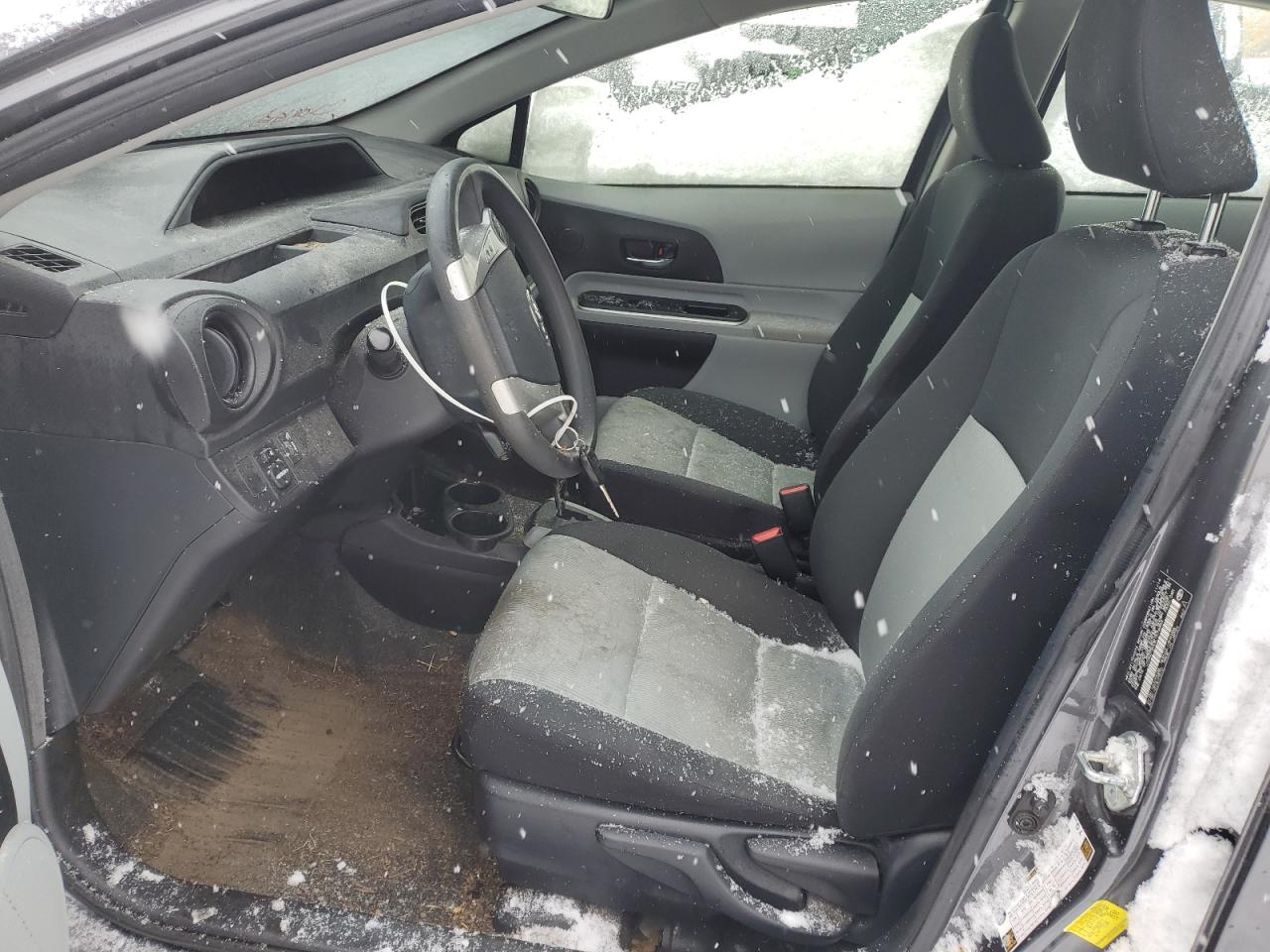 2014 Toyota Prius C VIN: JTDKDTB33E1574454 Lot: 91415305