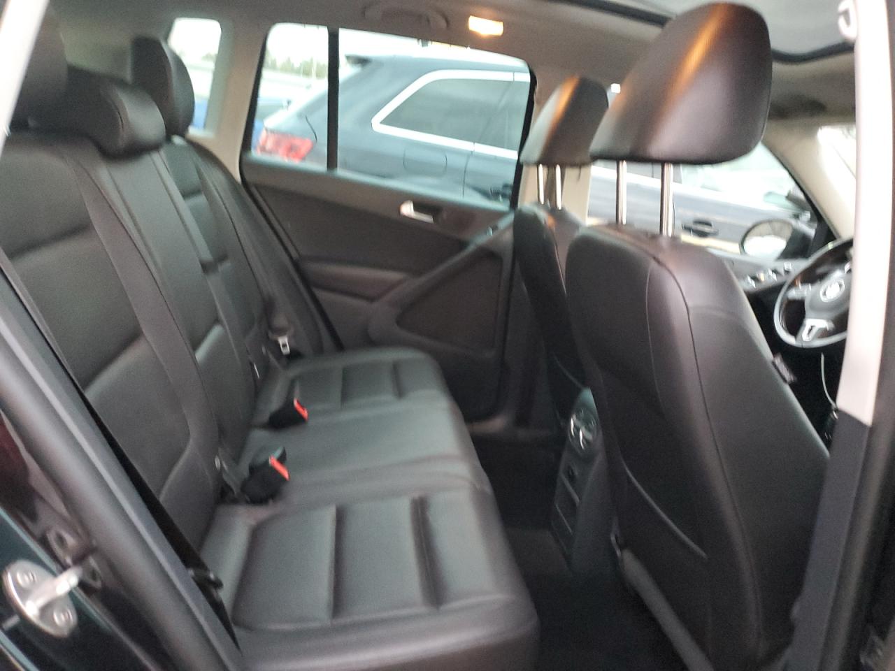 2013 Volkswagen Tiguan S VIN: WVGBV7AX2DW528524 Lot: 93610855