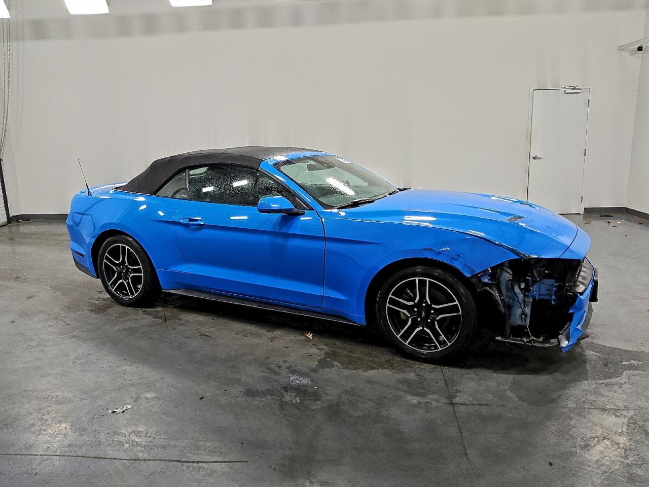 2023 Ford Mustang VIN: 1FATP8UH7P5105693 Lot: 94251385