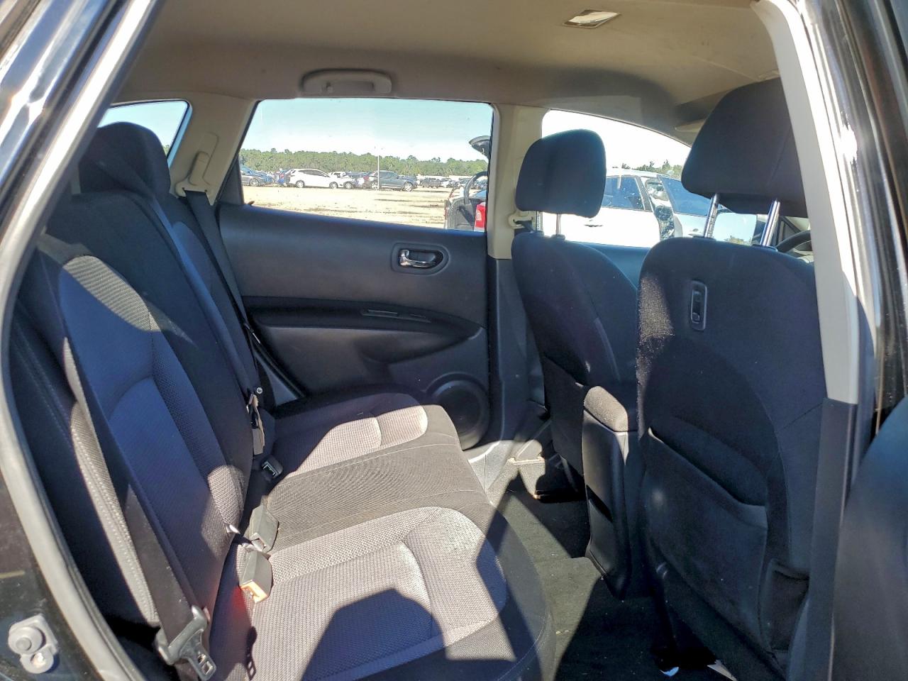 2011 Nissan Rogue S VIN: JN8AS5MT4BW156420 Lot: 93484765