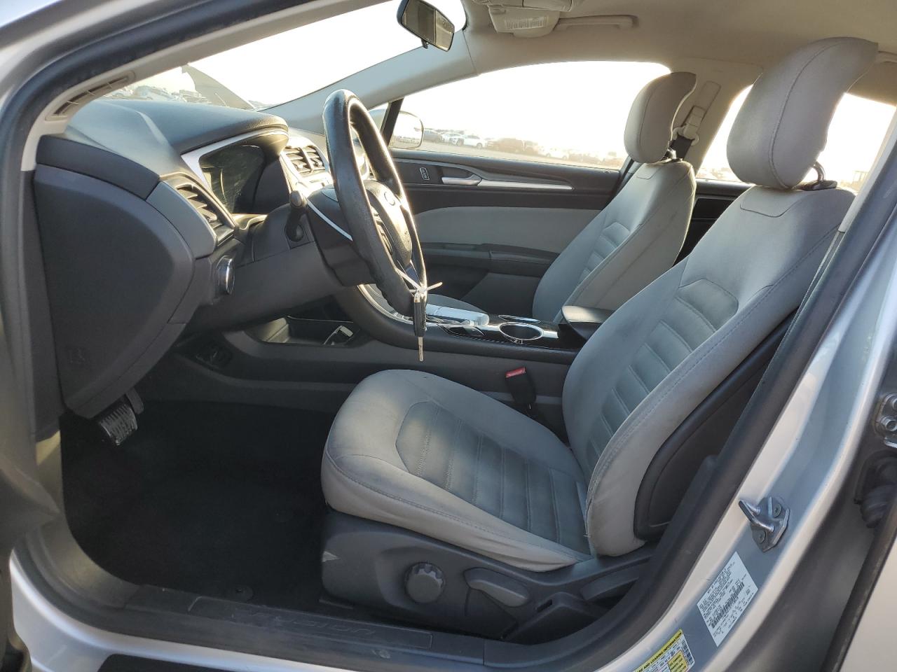 2014 Ford Fusion S VIN: 1FA6P0G72E5358628 Lot: 92691725