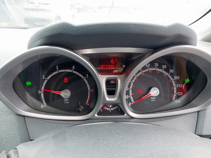 2011 FORD FIESTA 1.25 ZETEC 5DR [82]