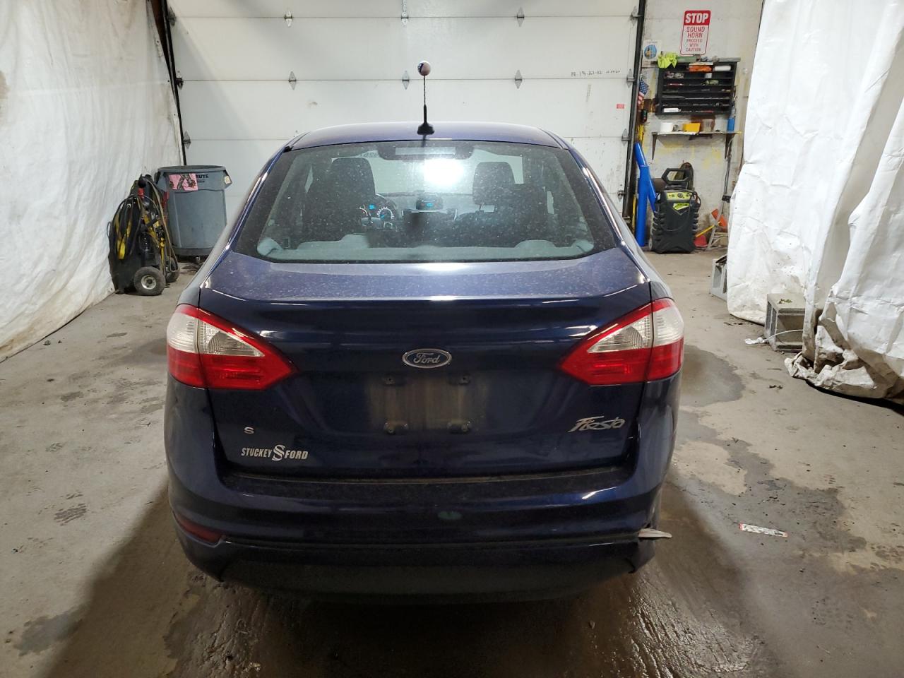 2016 Ford Fiesta Se VIN: 3FADP4BJ3GM110662 Lot: 92674875