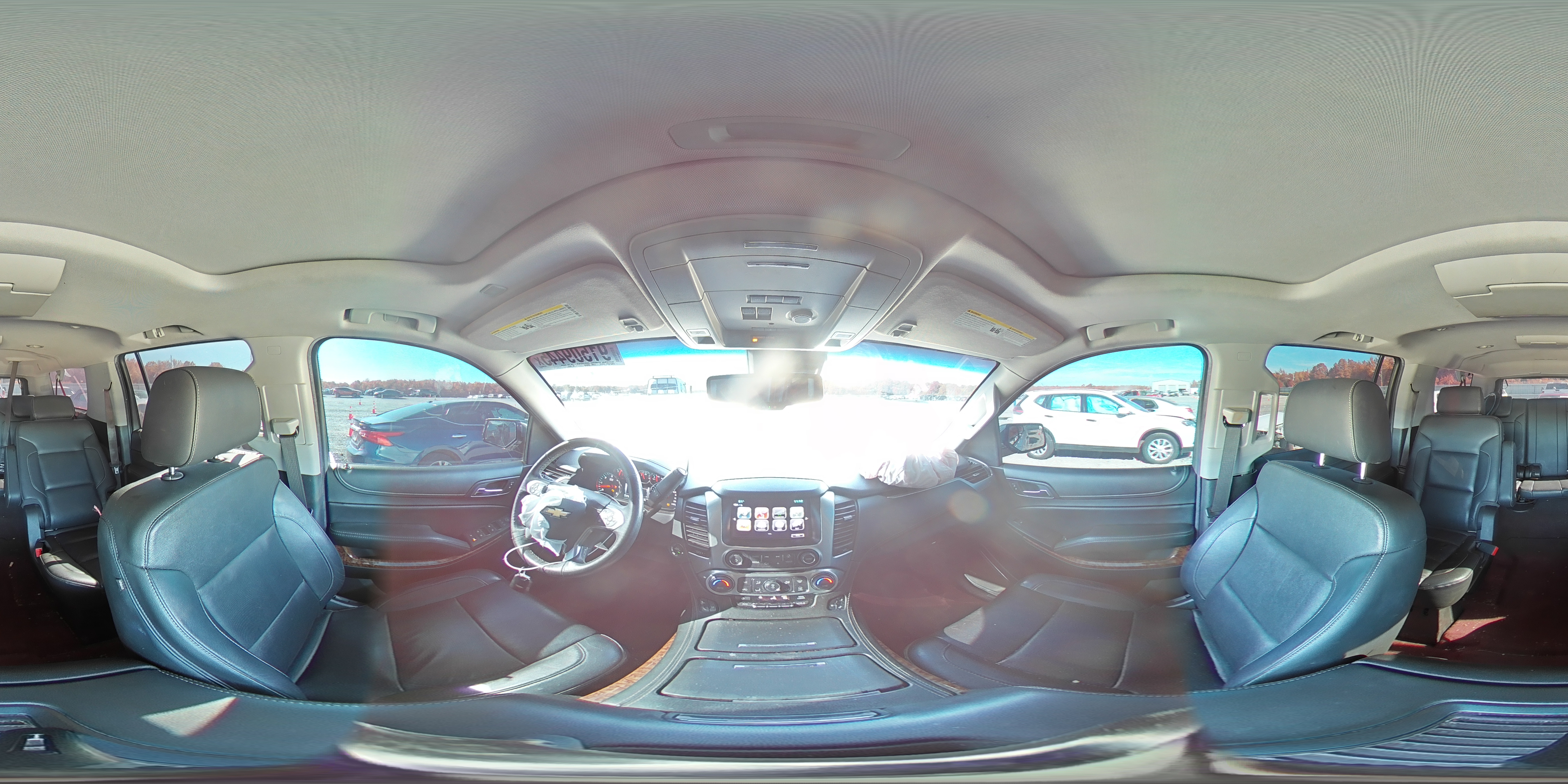 2018 Chevrolet Suburban K1500 Premier VIN: 1GNSKJKC7JR152457 Lot: 91509445