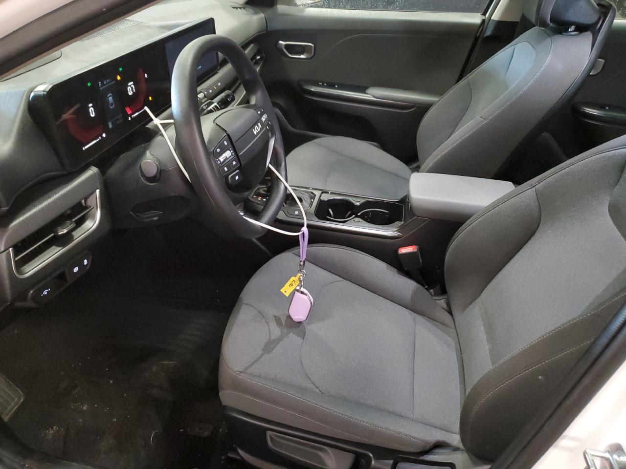 2025 Kia K4 Lx VIN: 3KPFT4DE2SE104658 Lot: 92911935