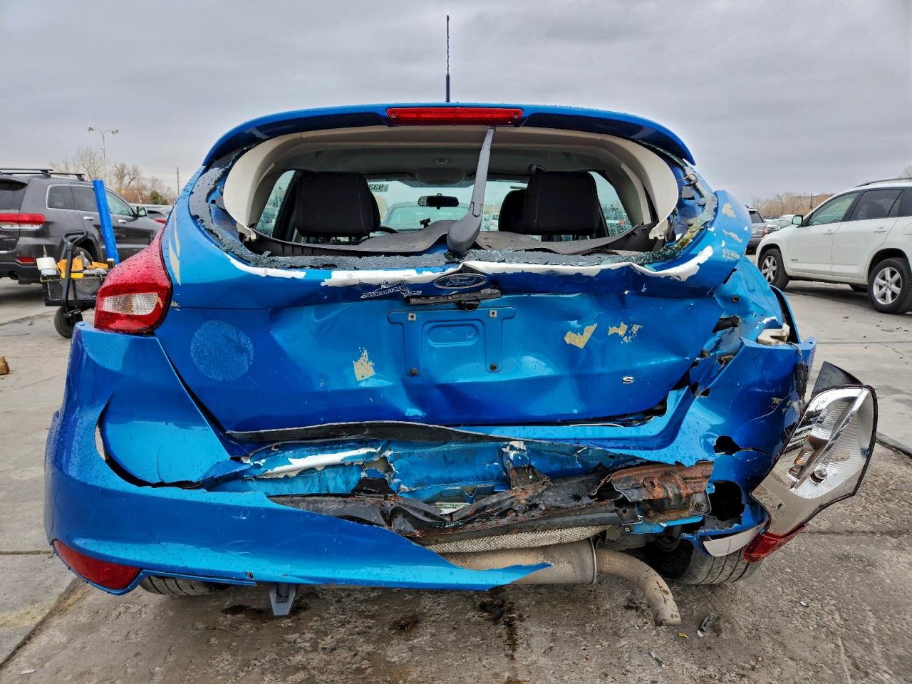 2015 Ford Focus Se VIN: 1FADP3K27FL250197 Lot: 93345655