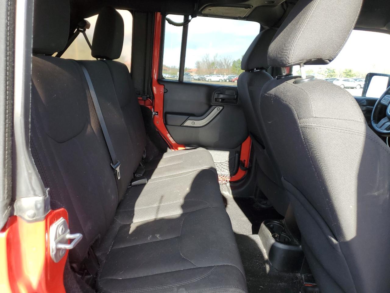 2015 Jeep Wrangler Unlimited Sport VIN: 1C4BJWDG6FL755290 Lot: 93621695