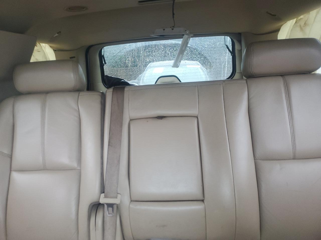 2008 GMC Yukon Denali VIN: 1GKEC63808J189728 Lot: 93035385