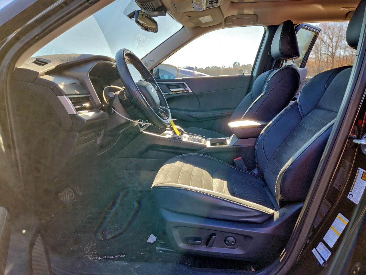 2024 Mitsubishi Outlander Se VIN: JA4J4VA82RZ086490 Lot: 94116335