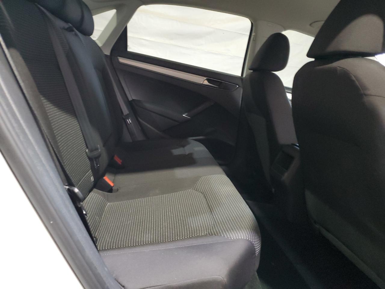 2017 Volkswagen Passat S VIN: 1VWAT7A36HC006535 Lot: 93130825