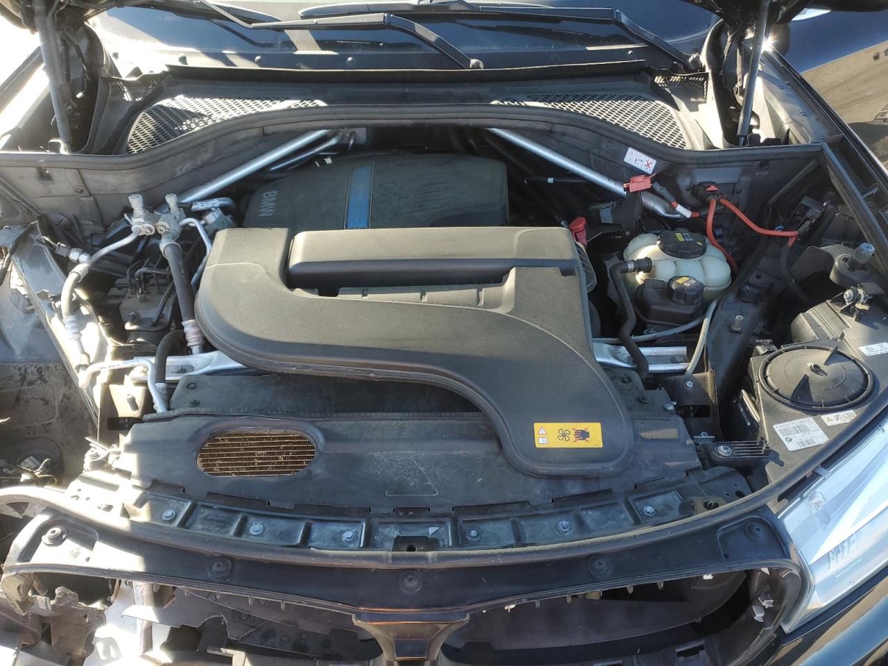 2018 BMW X5 Xdr40E VIN: 5UXKT0C56J0V98957 Lot: 92932345