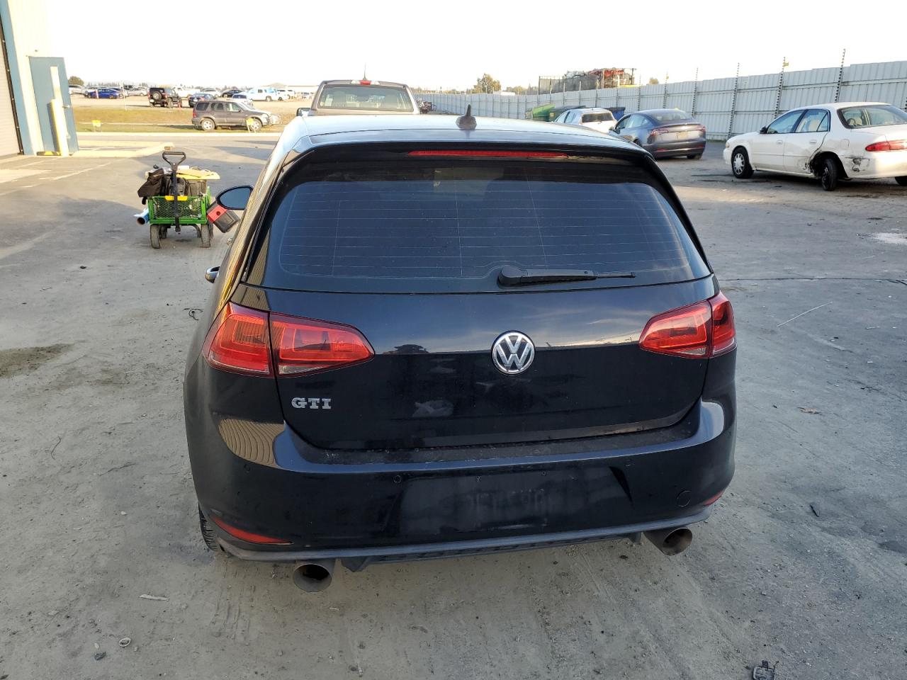 2015 Volkswagen Gti VIN: 3VW5T7AU3FM096295 Lot: 92216215