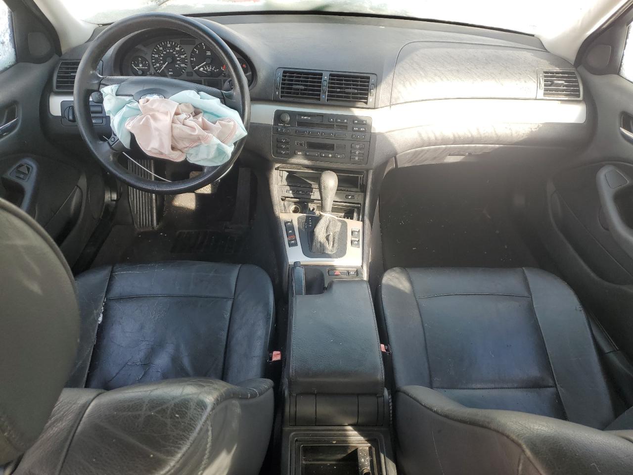 2002 BMW 325 Xi VIN: WBAEU33402PF64641 Lot: 92032845