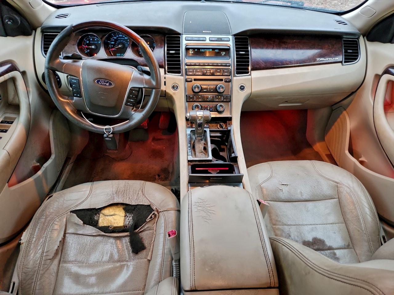 2010 Ford Taurus Limited VIN: 1FAHP2FW8AG109326 Lot: 93880345