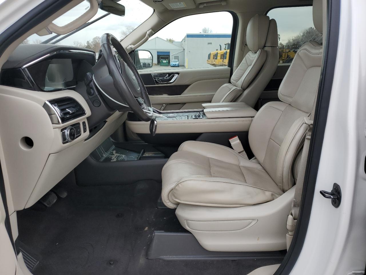 2019 Lincoln Navigator L Select VIN: 5LMJJ3JT4KEL25986 Lot: 92583395