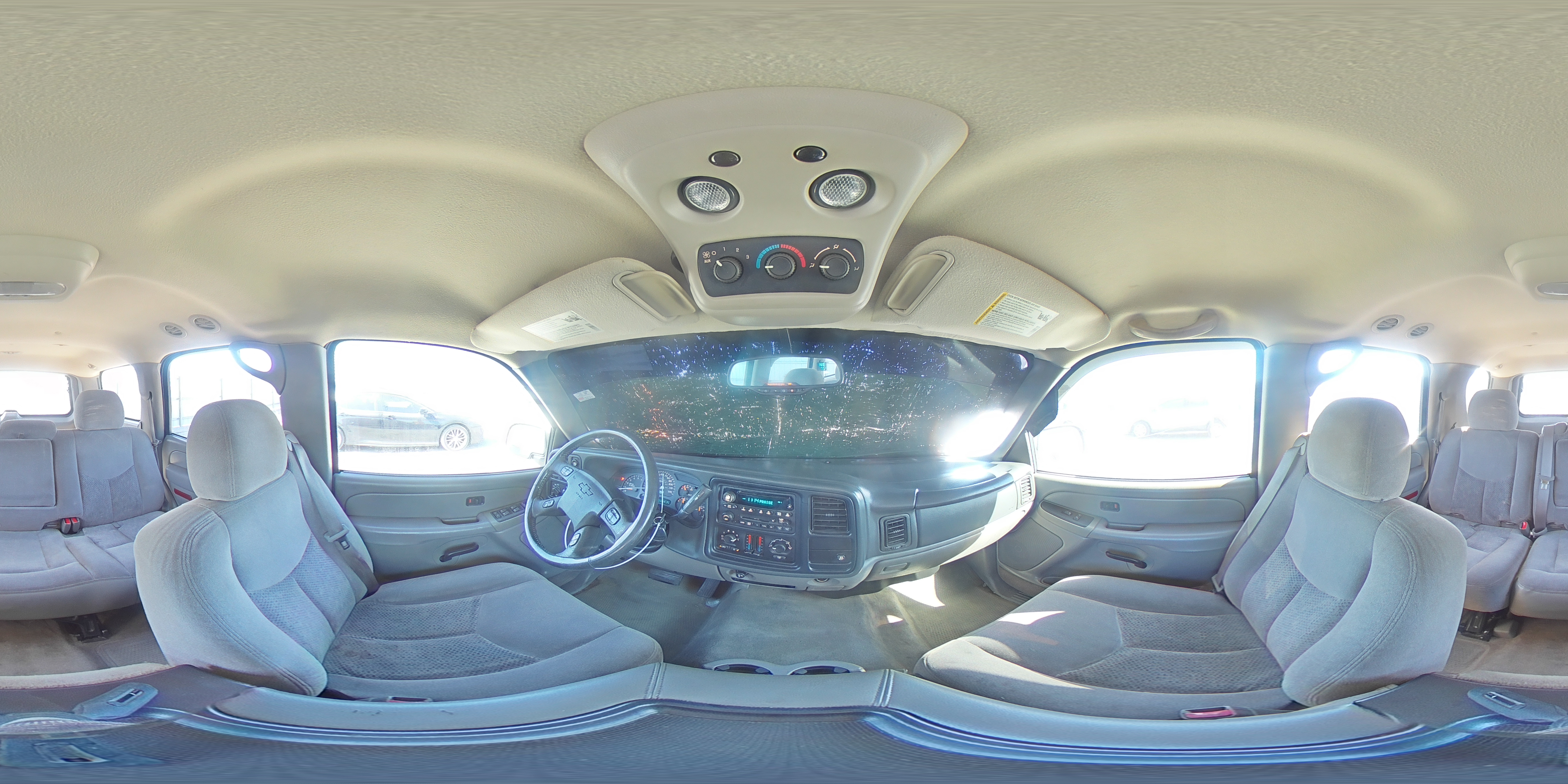 2005 Chevrolet Tahoe K1500 VIN: 1GNEK13T95R216046 Lot: 92612825