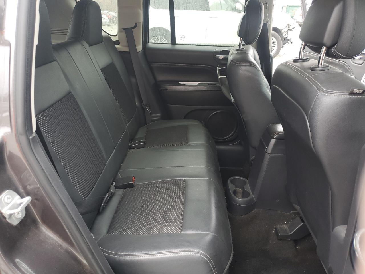 2016 Jeep Compass Latitude VIN: 1C4NJCEA1GD735031 Lot: 91386135