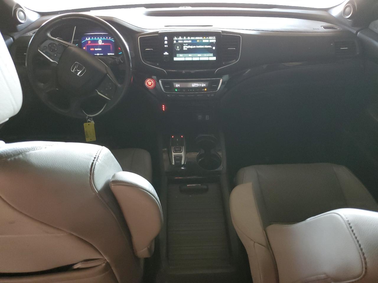 2019 Honda Passport Touring VIN: 5FNYF7H98KB002659 Lot: 92264155