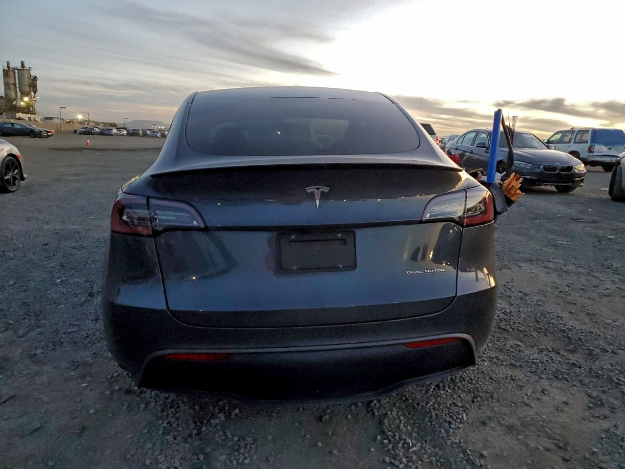 2020 Tesla Model Y VIN: 5YJYGDEF3LF020185 Lot: 93786955