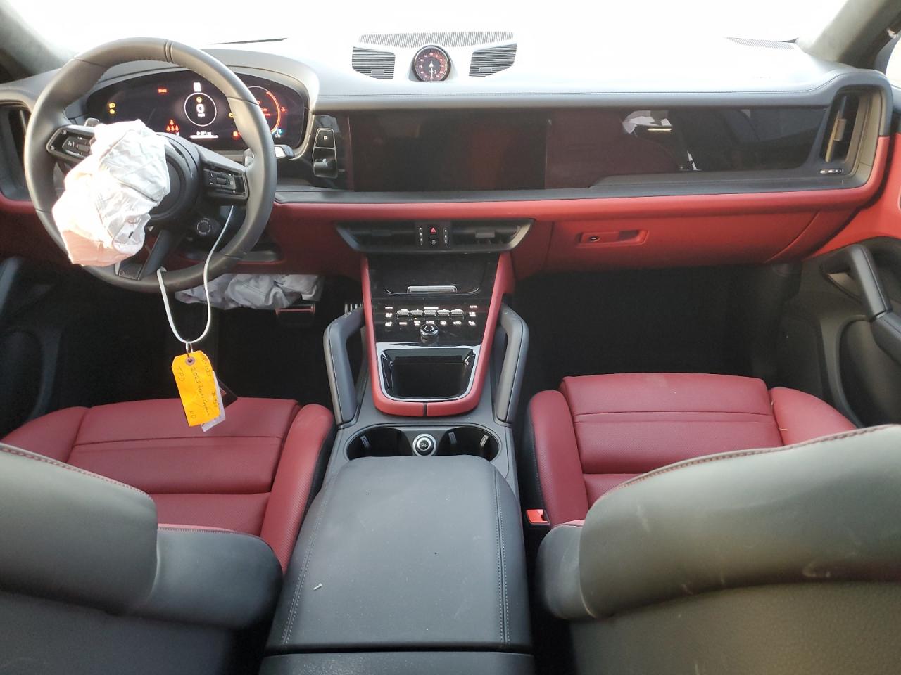 2025 Porsche Cayenne Gts Coupe VIN: WP1BG2AY6SDA45006 Lot: 92108685