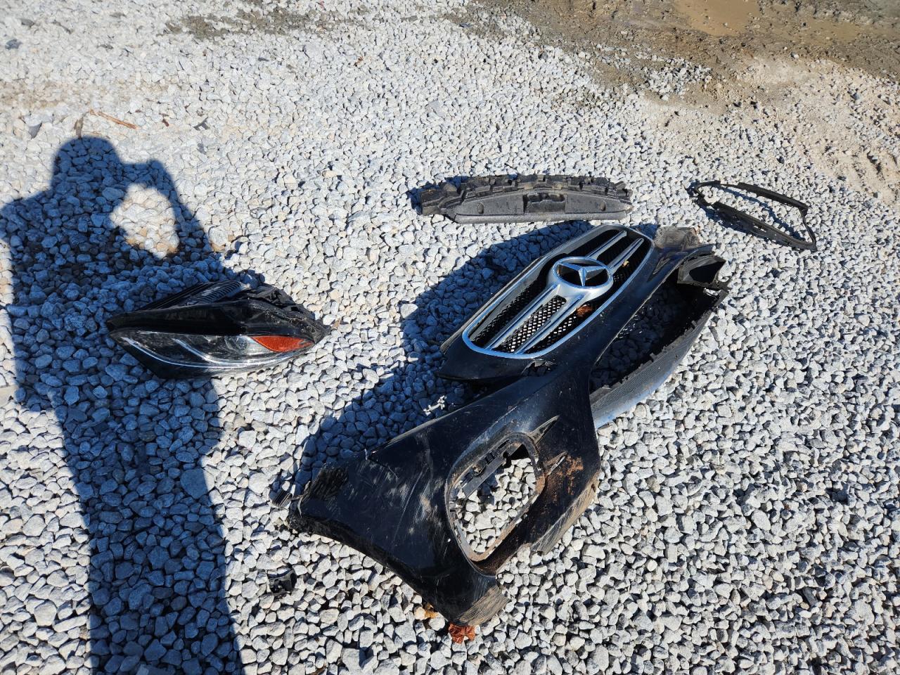 2019 Mercedes-Benz E 300 VIN: WDDZF4JB8KA587712 Lot: 92275585