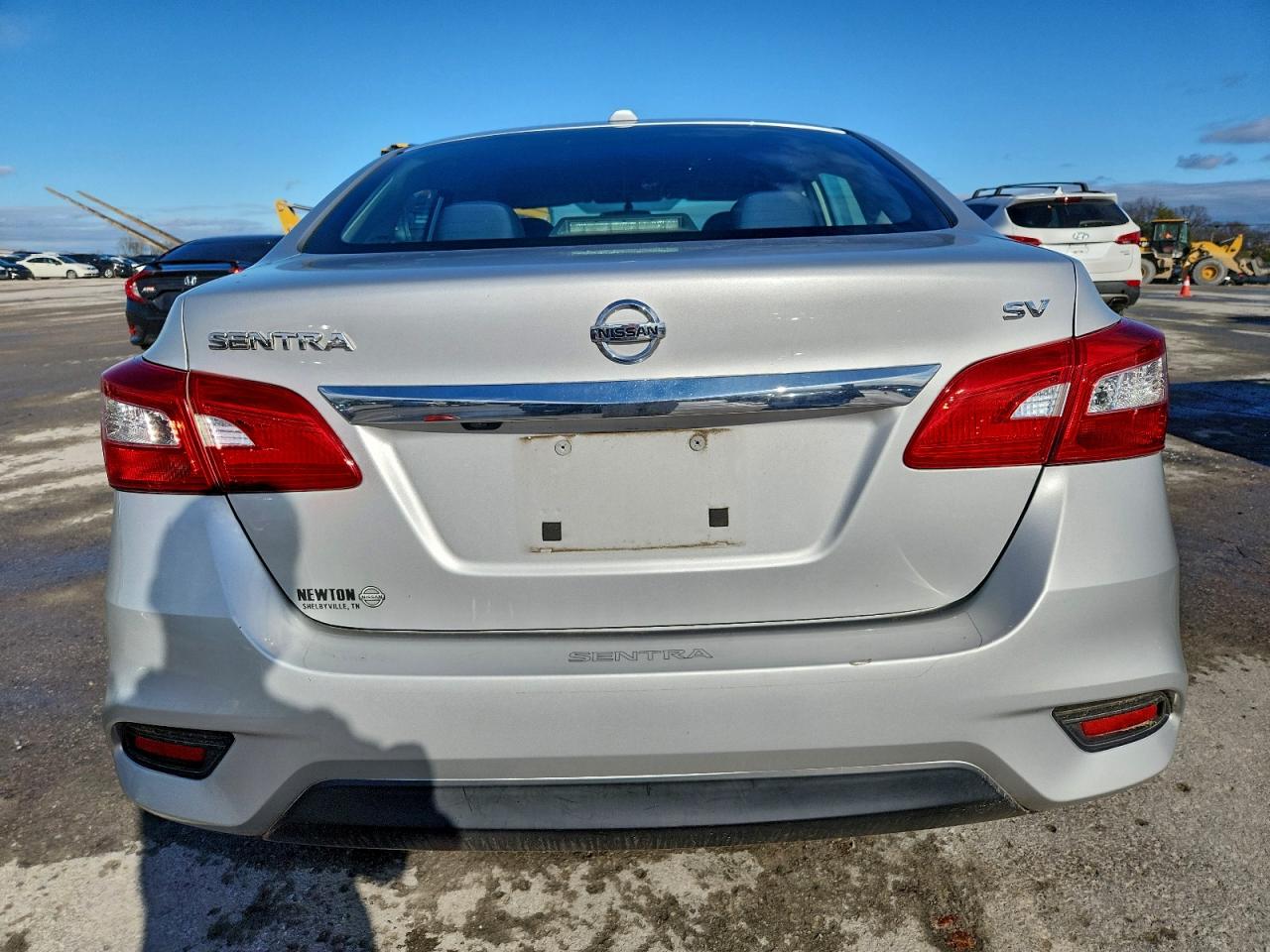 2018 Nissan Sentra S VIN: 3N1AB7AP2JL649406 Lot: 94575275