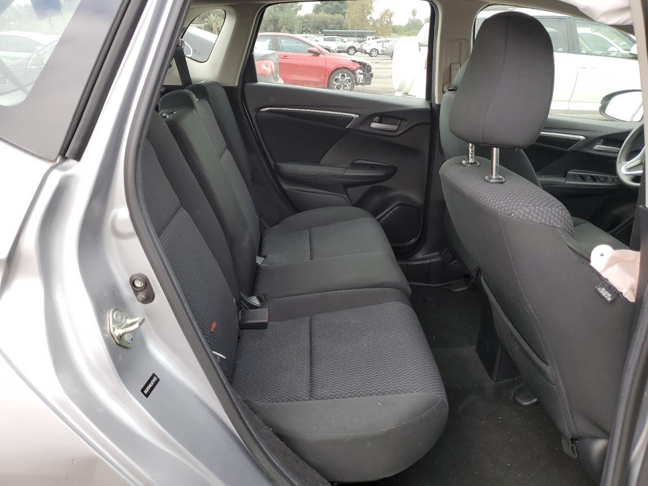 2020 Honda Fit Lx VIN: 3HGGK5H46LM704655 Lot: 91641595