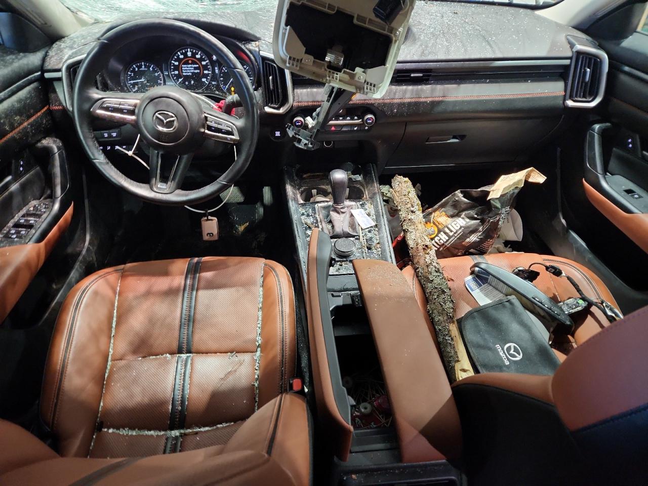 2024 Mazda Cx-50 Base VIN: 7MMVABXY5RN225802 Lot: 92632425