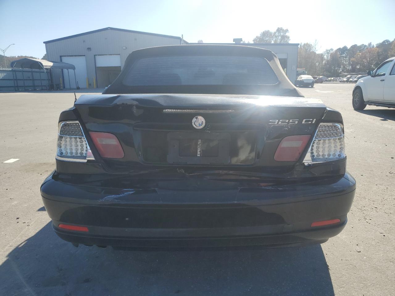 2004 BMW 325 Ci VIN: WBABW33424PL33382 Lot: 92930935