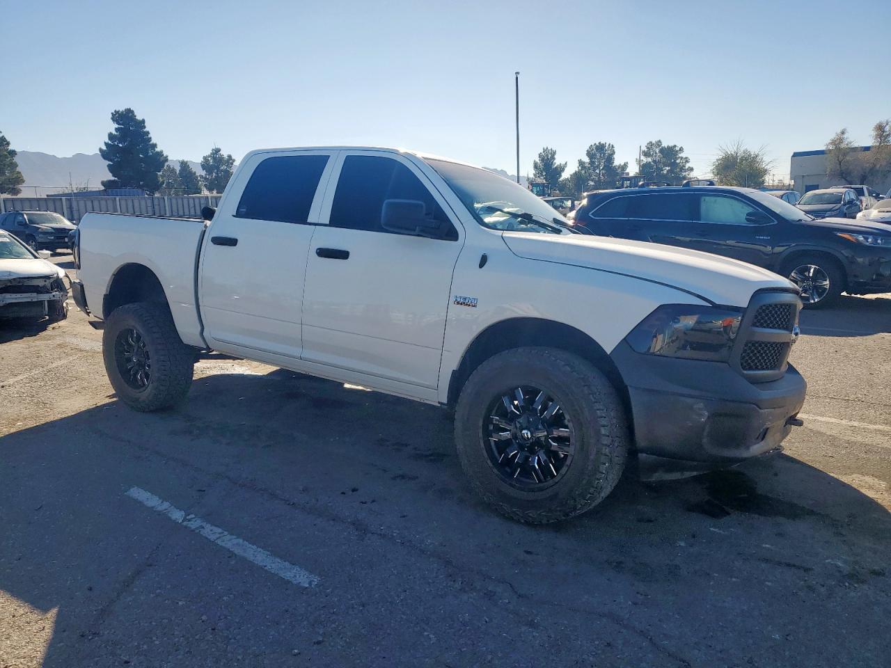 2018 Ram 1500 St VIN: 1C6RR7KT0JS255676 Lot: 91174455