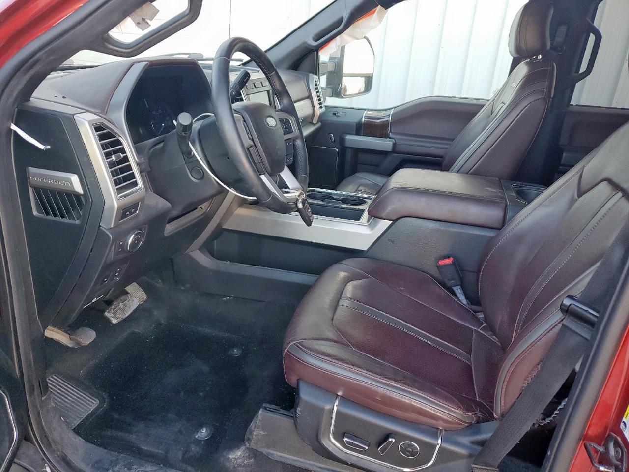 2017 Ford F450 Super Duty VIN: 1FT8W4DT4HEE92575 Lot: 92629645