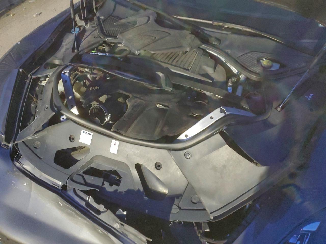 2017 Porsche Panamera 2 VIN: WP0AA2A7XHL101002 Lot: 95012725