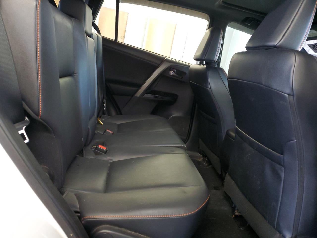 2017 Toyota Rav4 Se VIN: 2T3JFREVXHW599816 Lot: 93210055