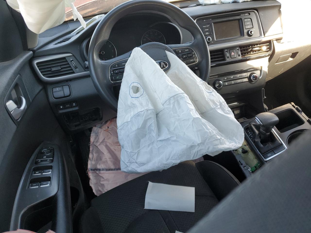 2017 Kia Optima Lx VIN: 5XXGT4L32HG130634 Lot: 91861205