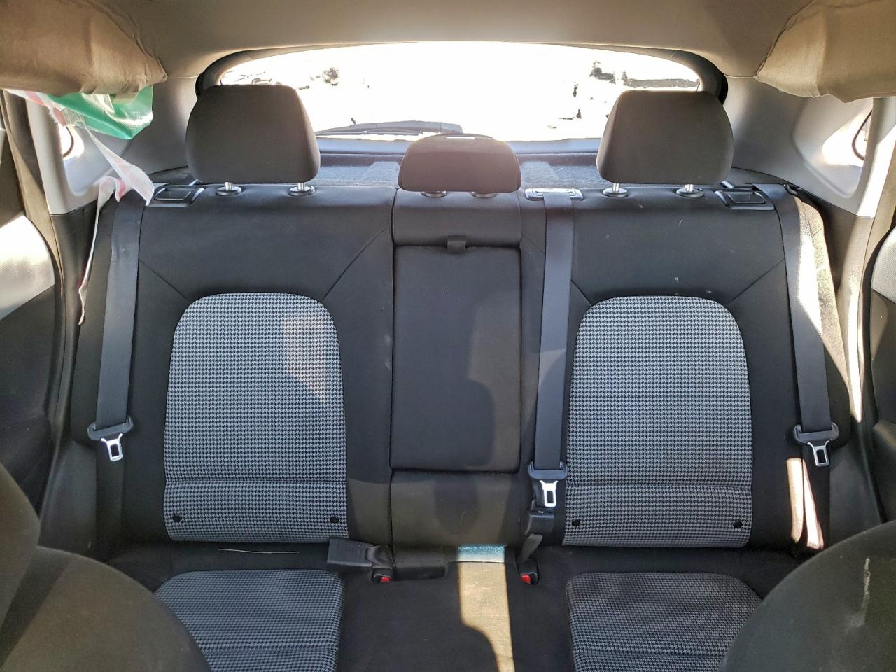 2021 Hyundai Kona Se VIN: KM8K1CAA3MU666536 Lot: 94134885