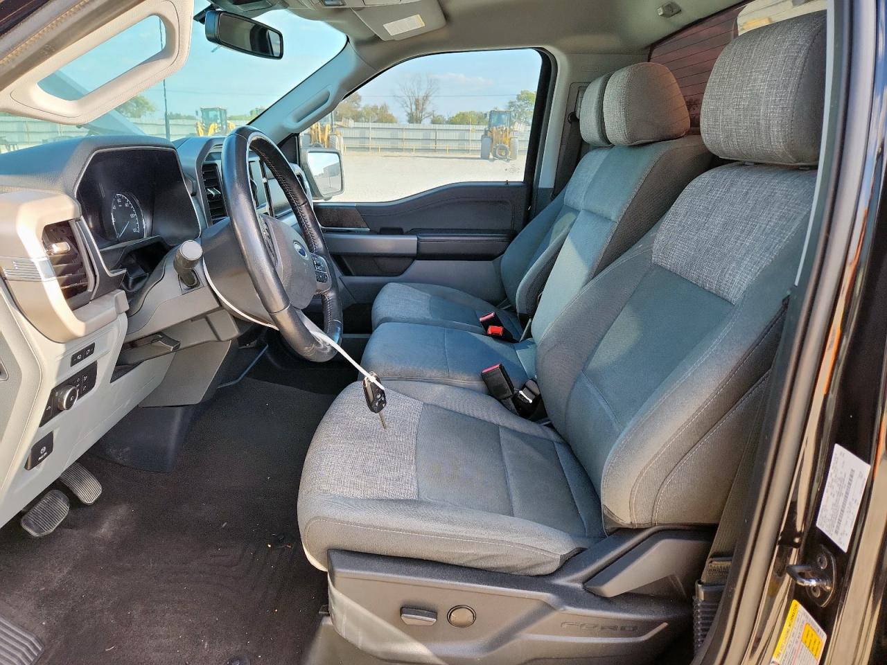 2022 Ford F150 VIN: 1FTMF1E58NKE24113 Lot: 90255195