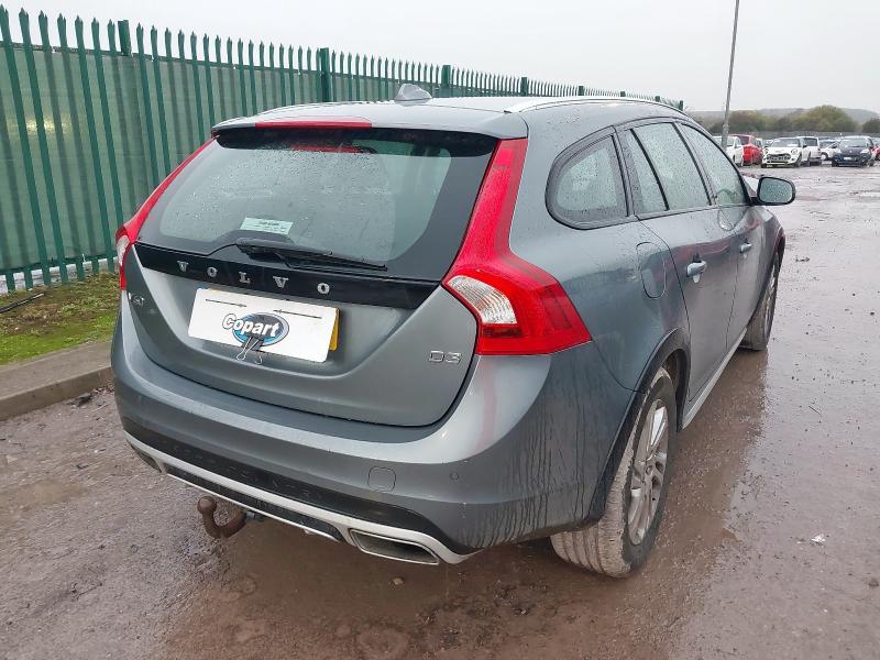 2018 VOLVO V60 CROSS COUNTRY SE NAV 