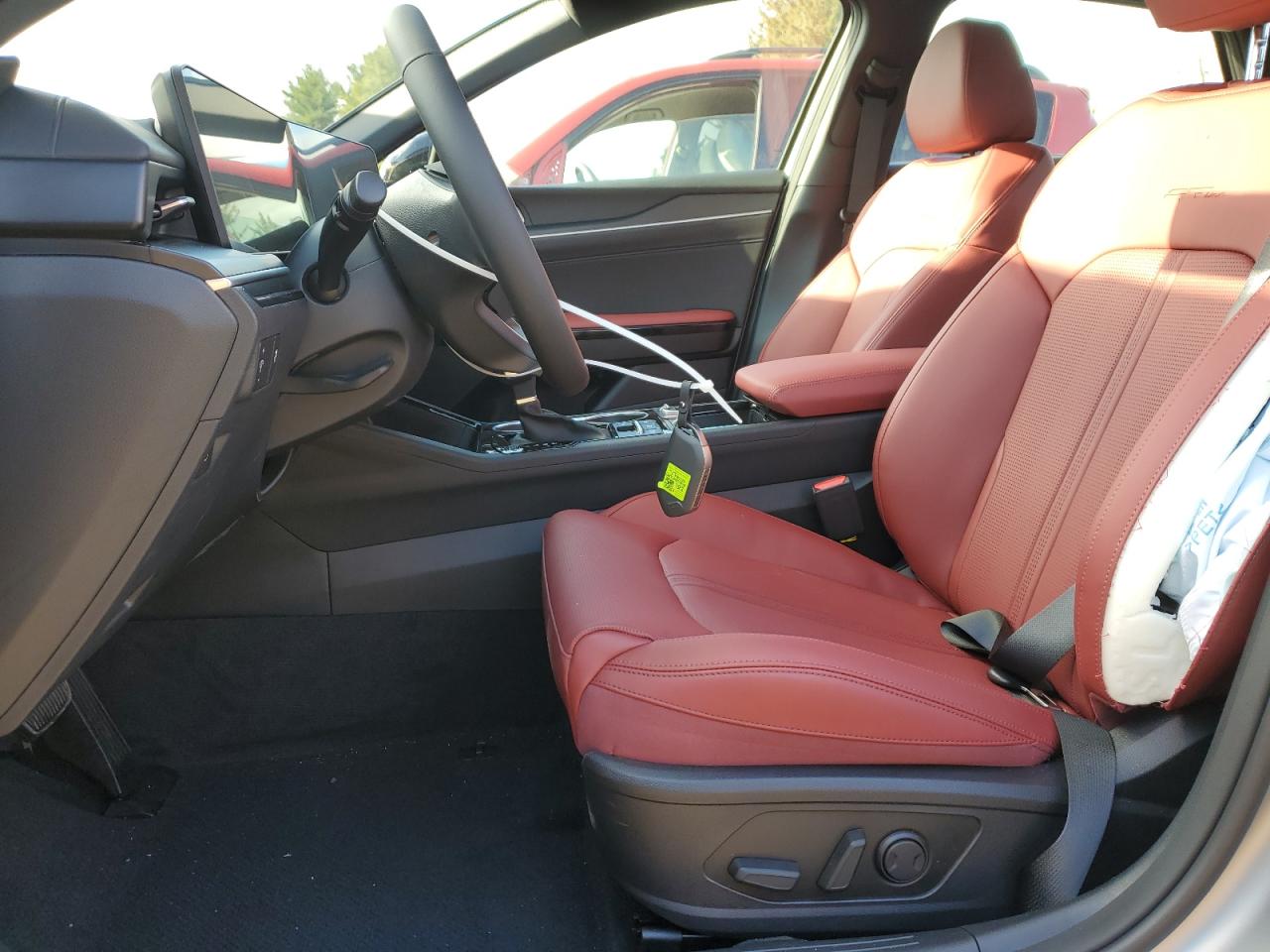 2026 Kia K5 Gt Line VIN: KNAG64J72T5424364 Lot: 91448775