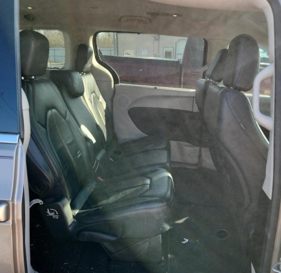 2017 Chrysler Pacifica Touring L VIN: 2C4RC1BG5HR809820 Lot: 91910685