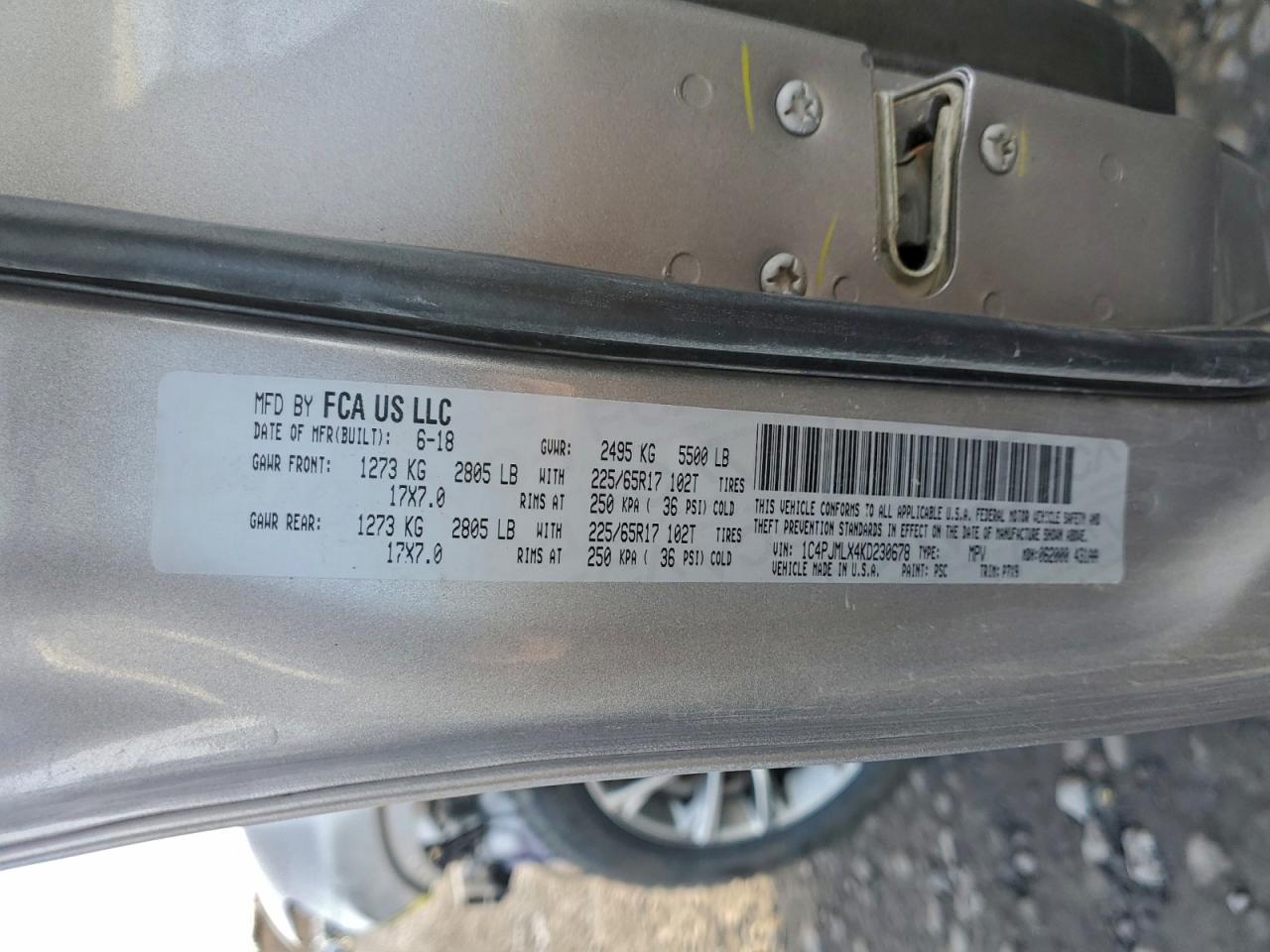 2019 Jeep Cherokee Latitude Plus VIN: 1C4PJMLX4KD230678 Lot: 93640415