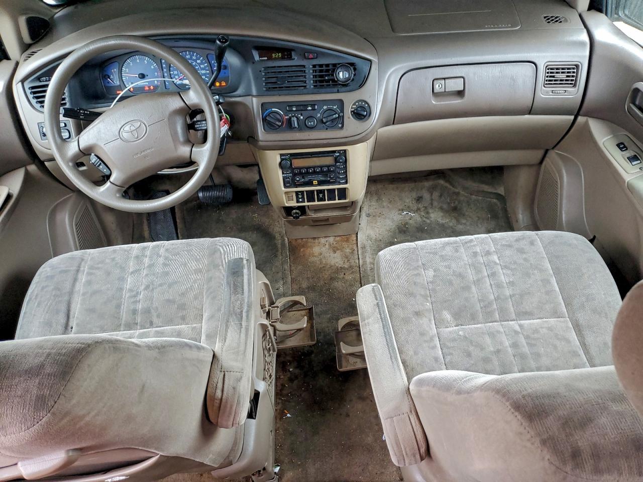 2001 Toyota Sienna Le VIN: 4T3ZF13C01U326976 Lot: 93653305