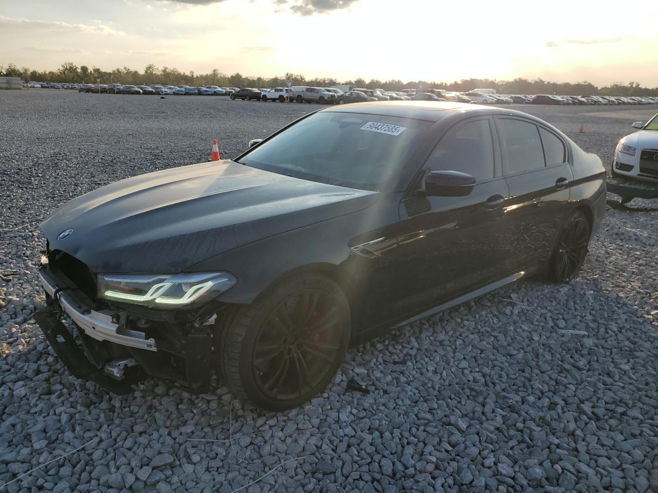 2022 BMW M5