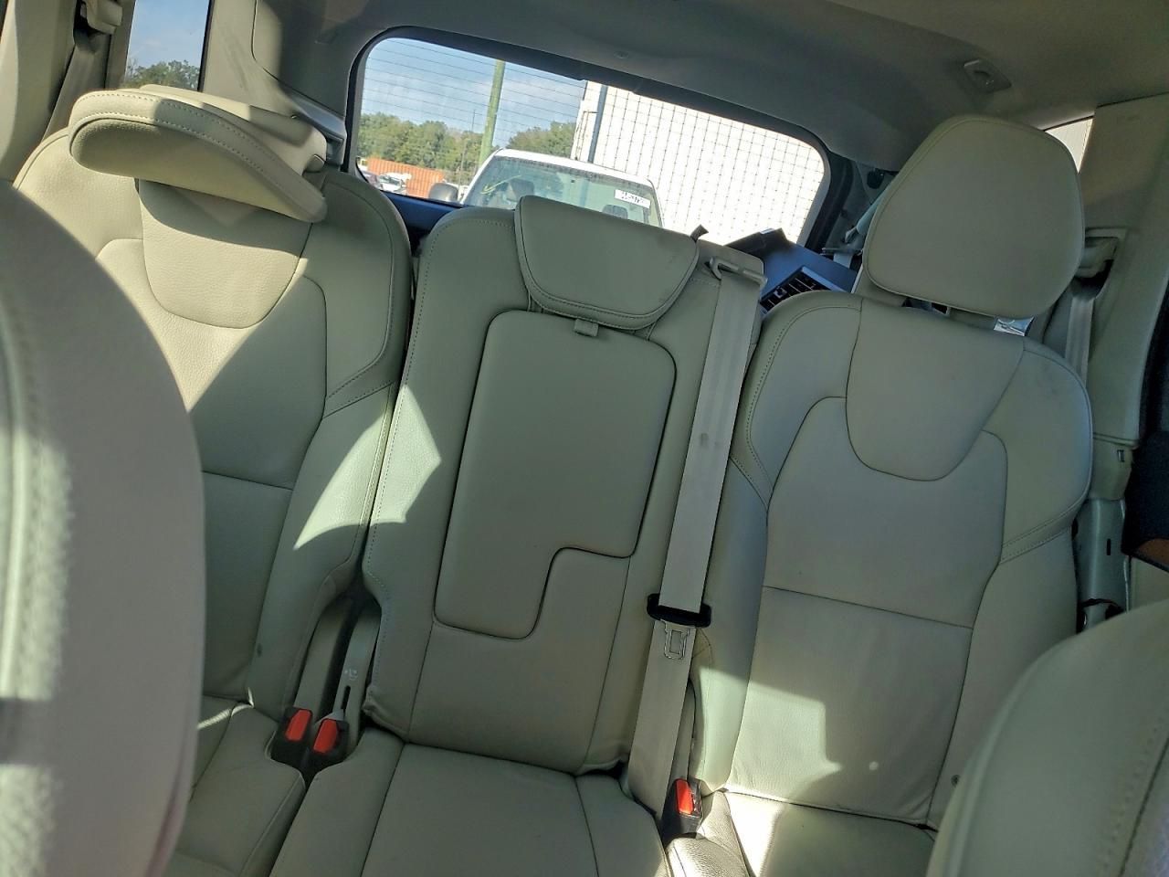 2022 Volvo Xc90 T5 Momentum VIN: YV4102CK0N1830862 Lot: 93623625