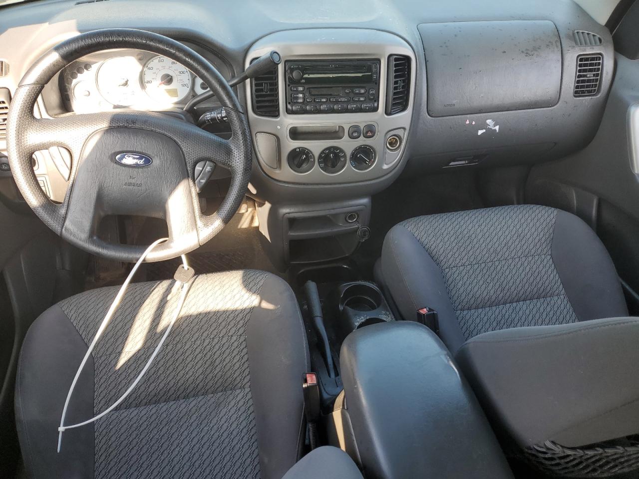 2003 Ford Escape Xlt VIN: 1FMYU031X3KD91853 Lot: 93609255