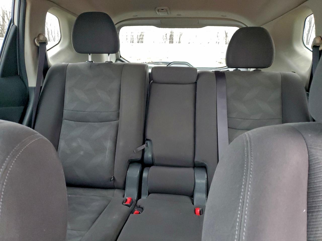 2016 Nissan Rogue S VIN: KNMAT2MV4GP630196 Lot: 94564795