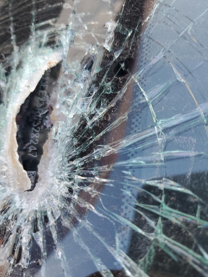 2024 GMC Sierra K1500 At4 VIN: 3GTUUEE83RG328247 Lot: 92588595