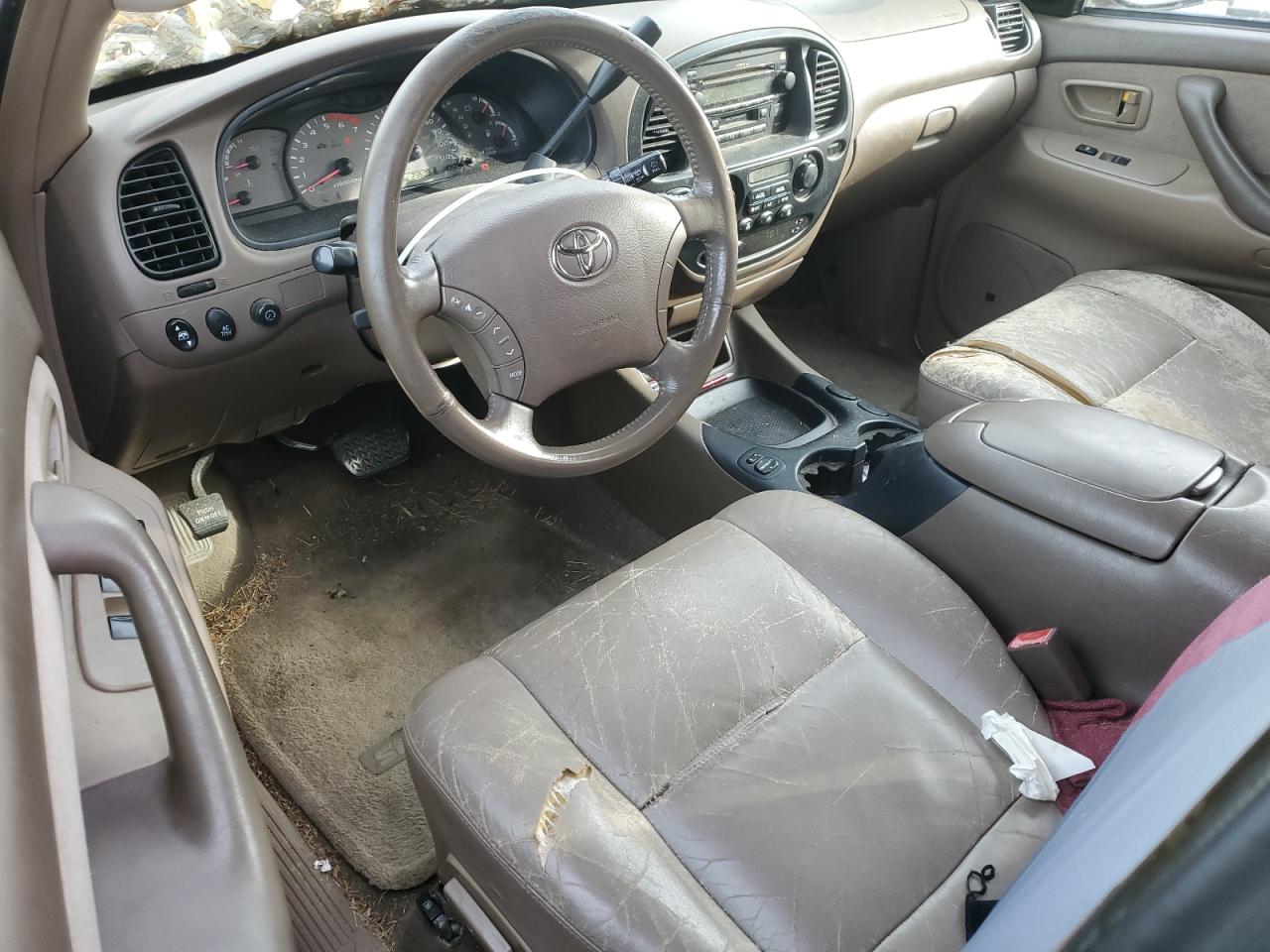 2003 Toyota Sequoia Sr5 VIN: 5TDZT34A73S156752 Lot: 92637085