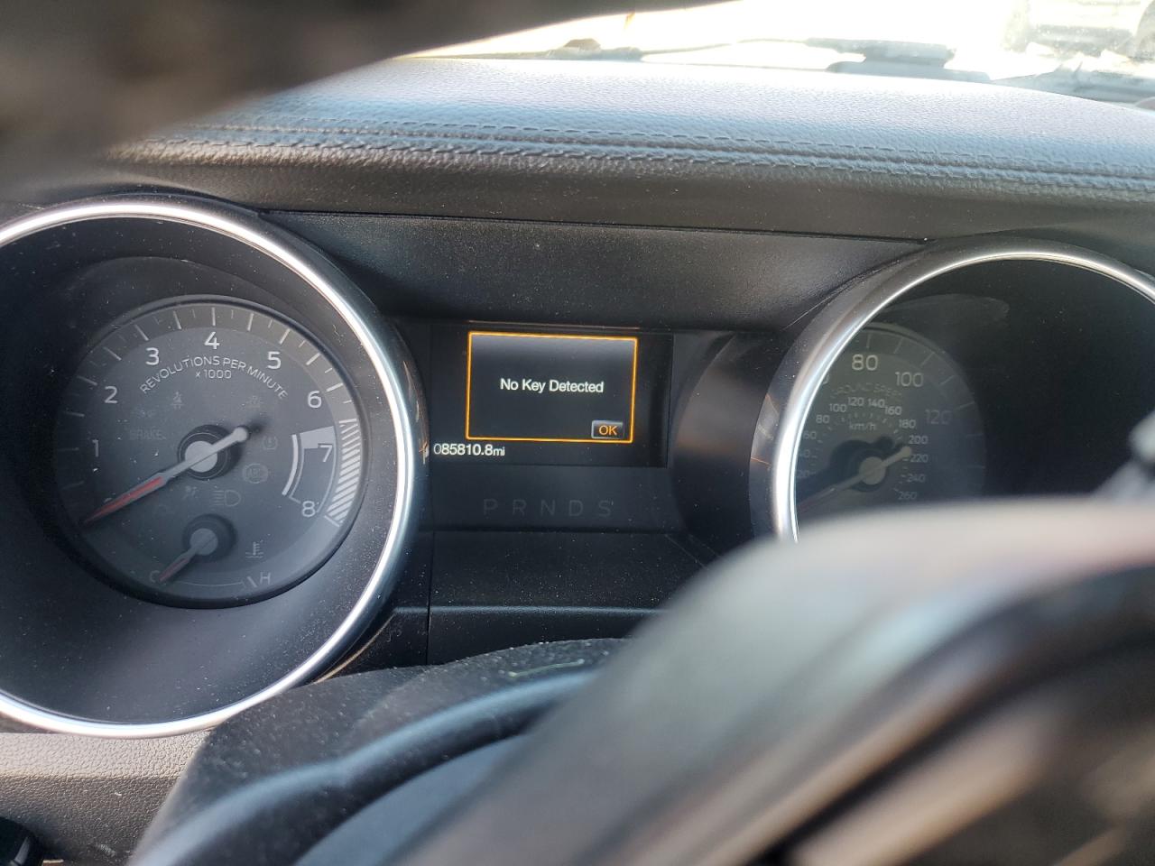 2018 Ford Mustang VIN: 1FA6P8TH2J5121404 Lot: 92993925