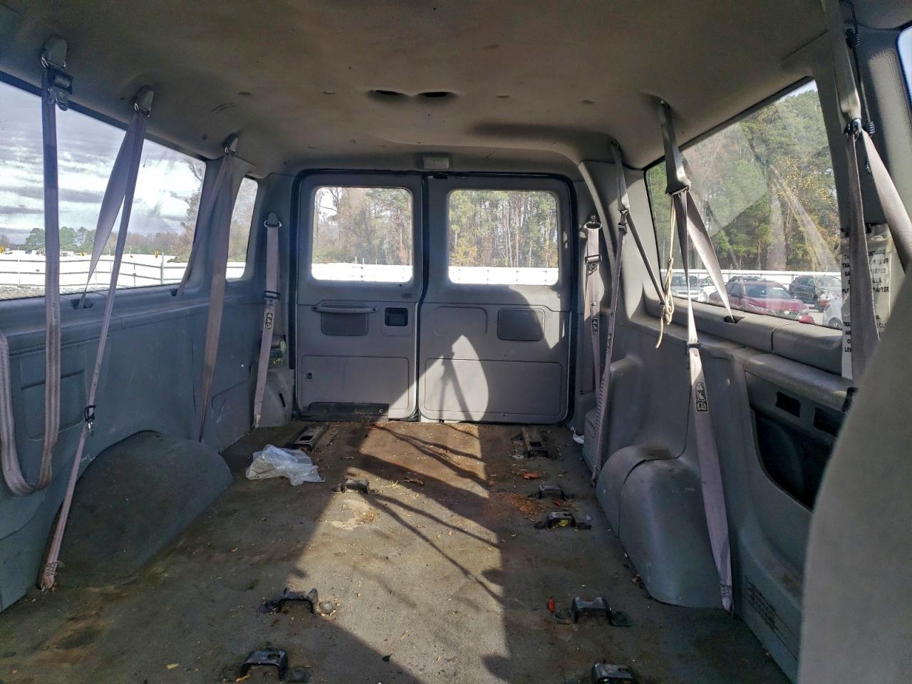 1989 Ford Econoline E350 Super Duty Wagon VIN: 1FBSS31S7XHB26702 Lot: 94426265