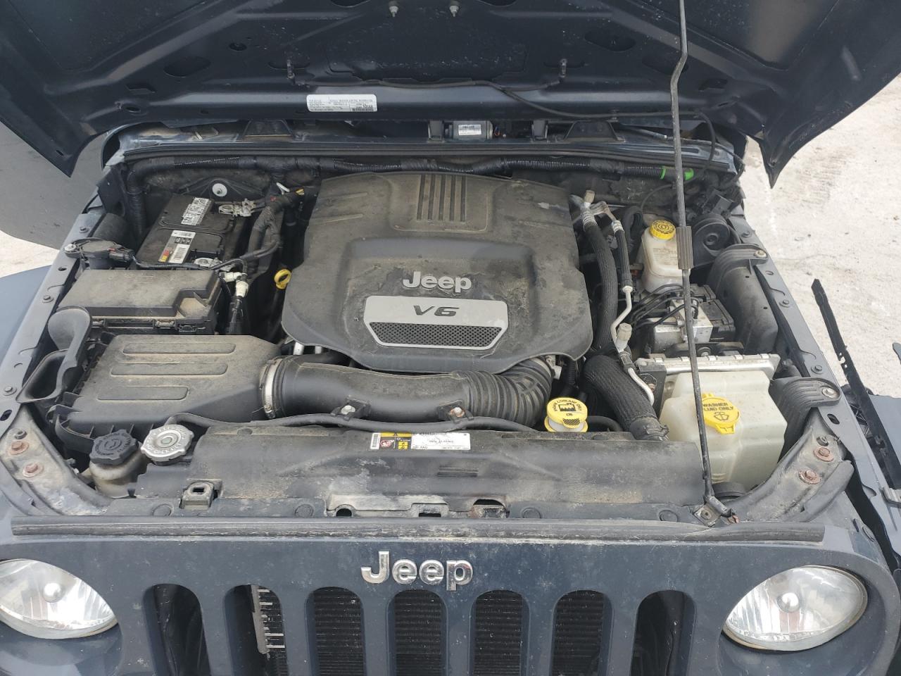 2016 Jeep Wrangler Unlimited Sport VIN: 1C4BJWDG6GL220879 Lot: 93696565